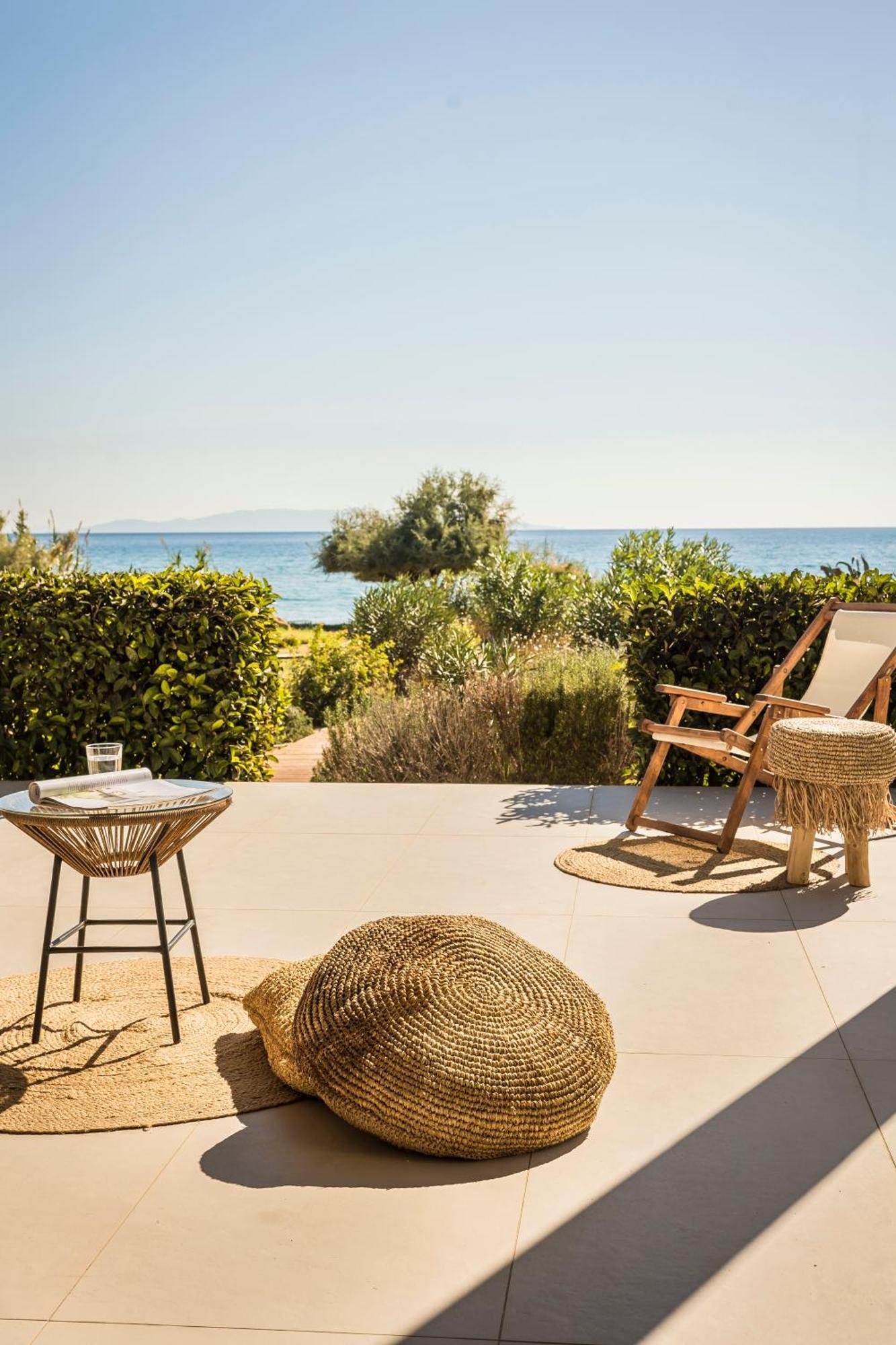 Grand Blue Beach Residences Lixouri Bagian luar foto