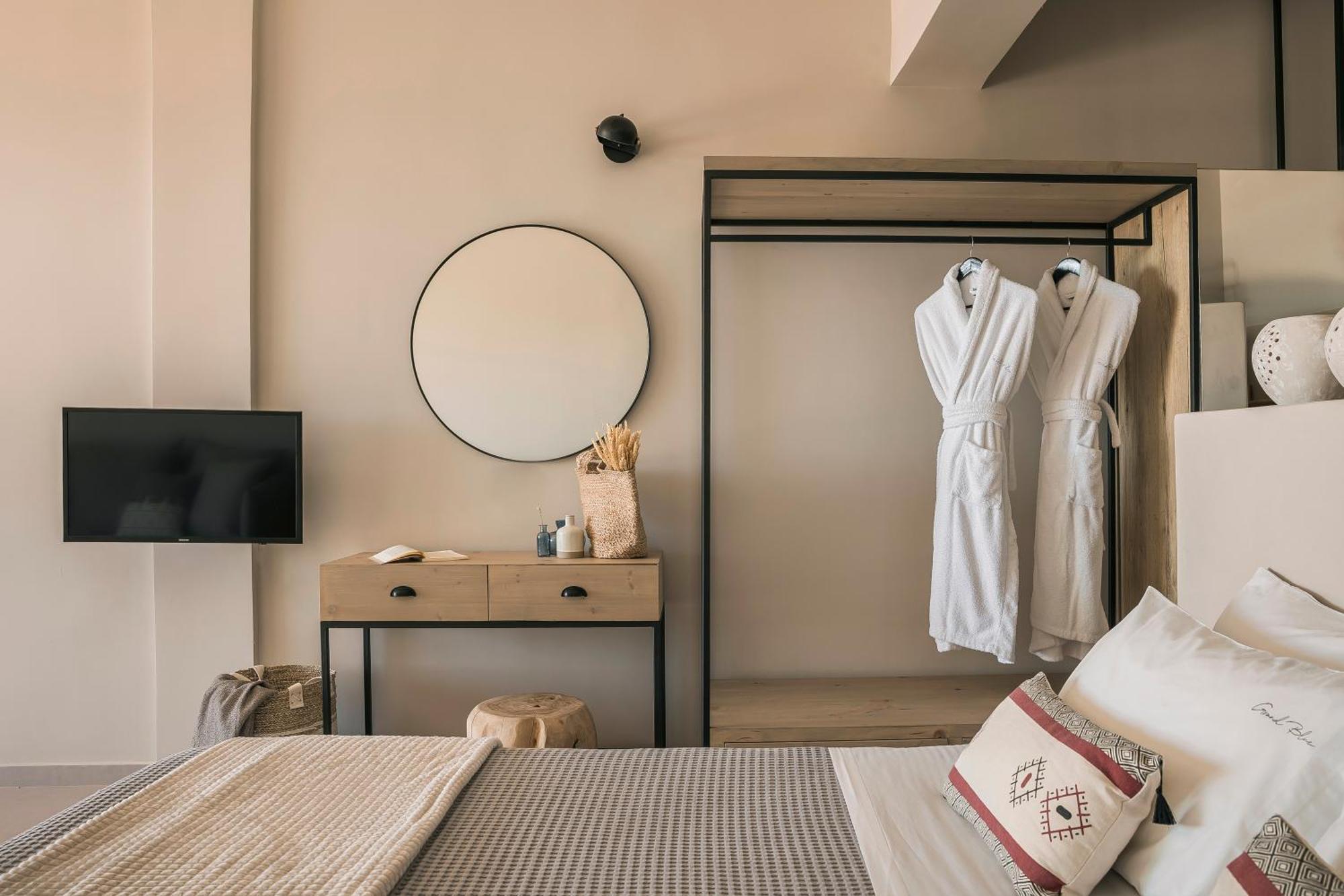 Grand Blue Beach Residences Lixouri Bagian luar foto