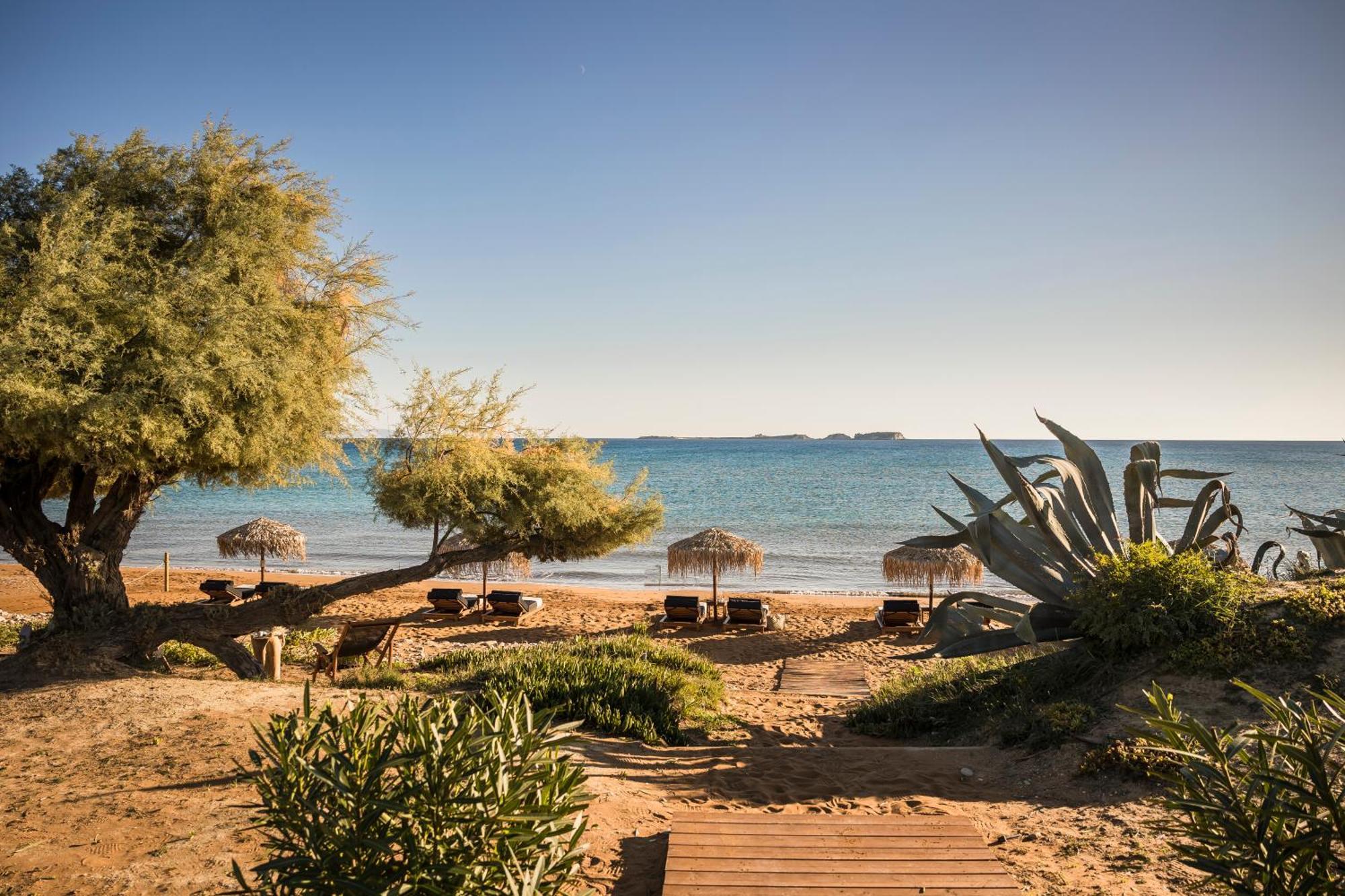 Grand Blue Beach Residences Lixouri Bagian luar foto