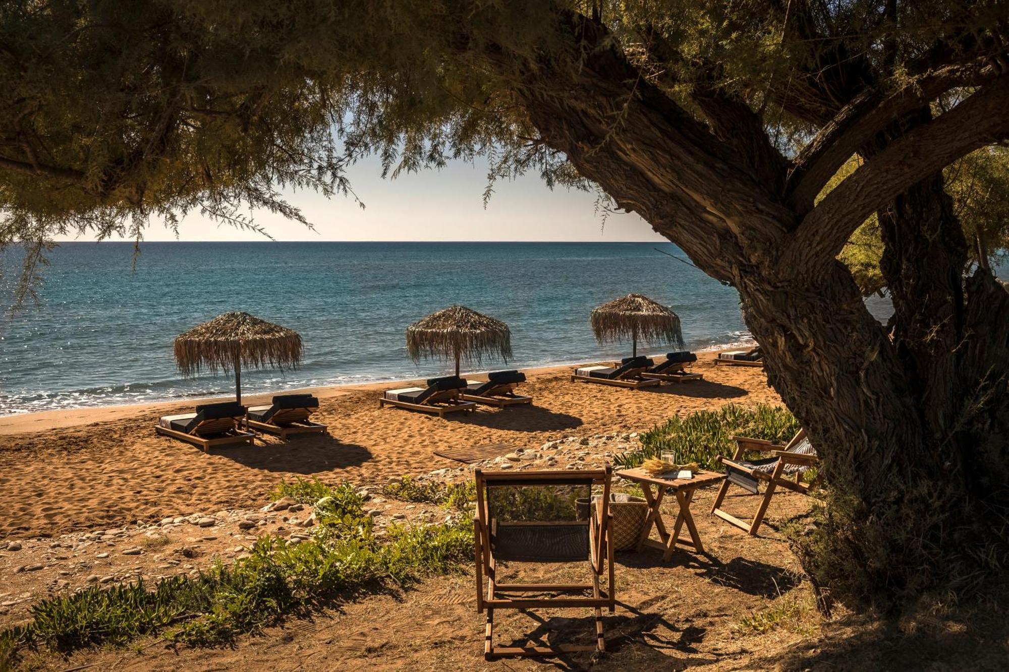Grand Blue Beach Residences Lixouri Bagian luar foto