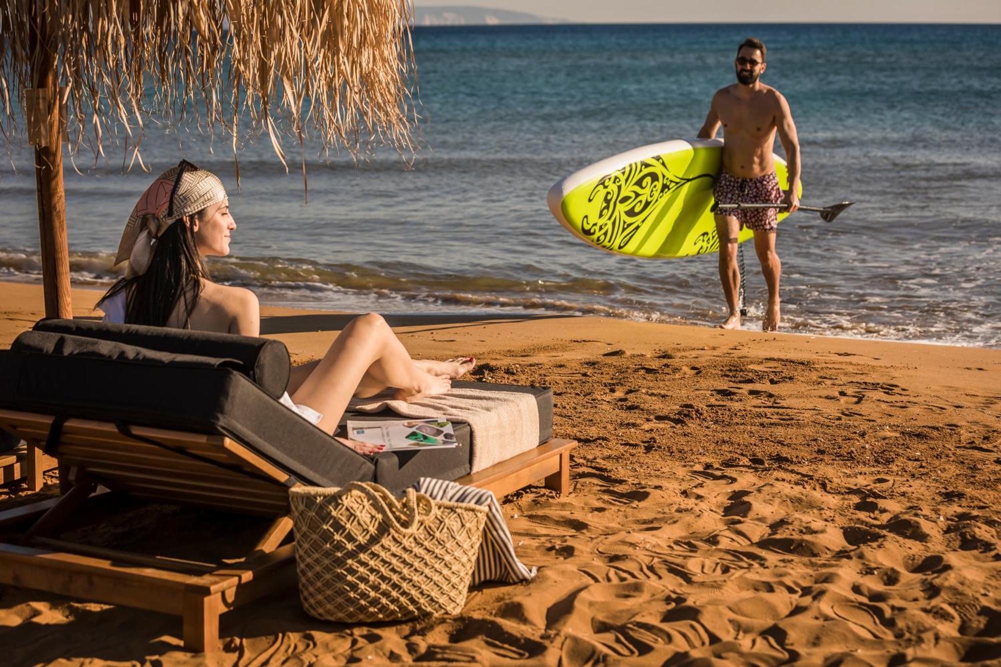 Grand Blue Beach Residences Lixouri Bagian luar foto