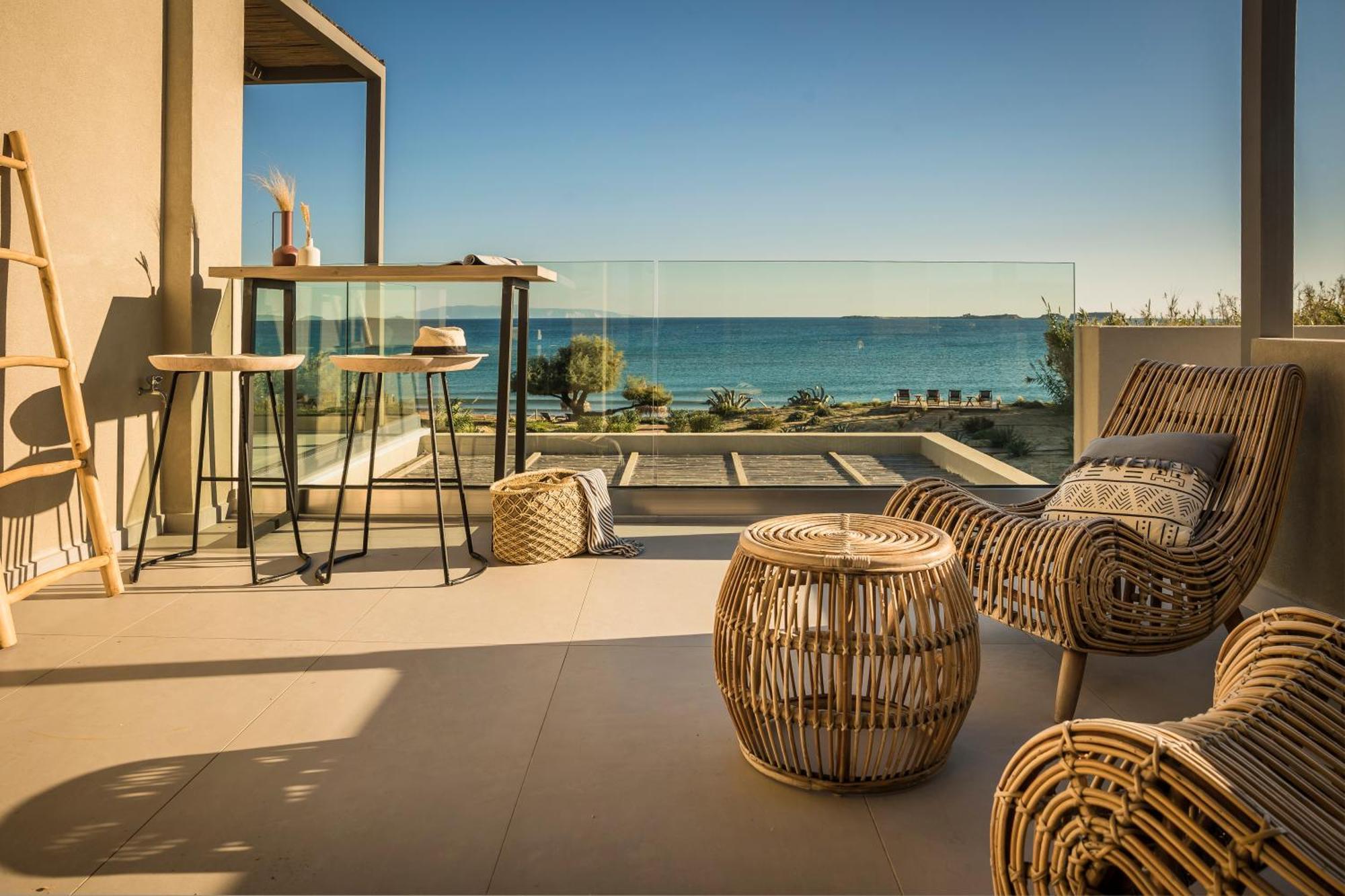 Grand Blue Beach Residences Lixouri Bagian luar foto
